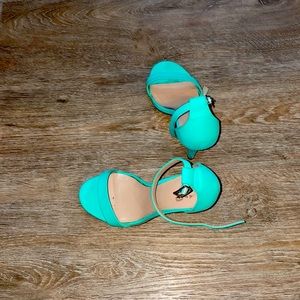 Mix no. 6 teal heels